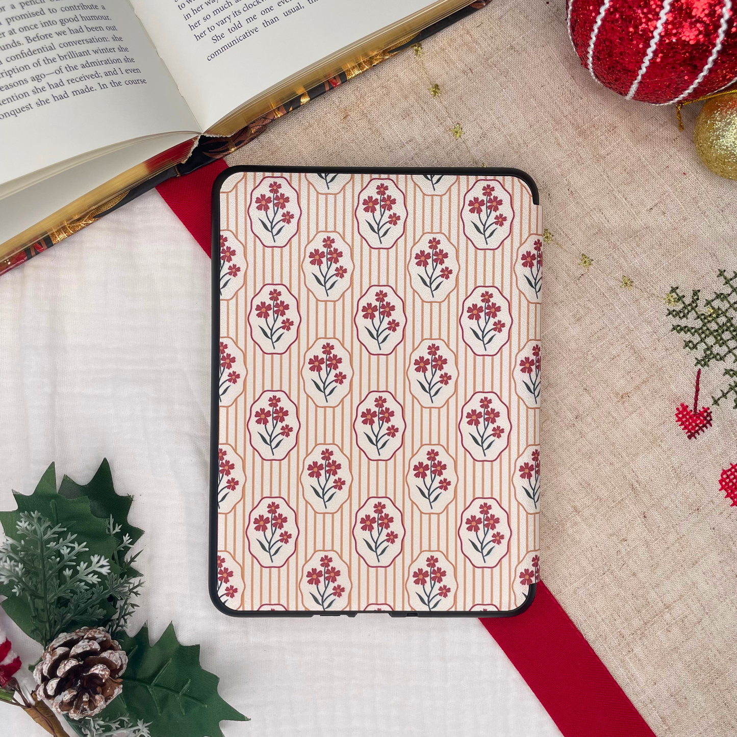 gilded bloom kindle case