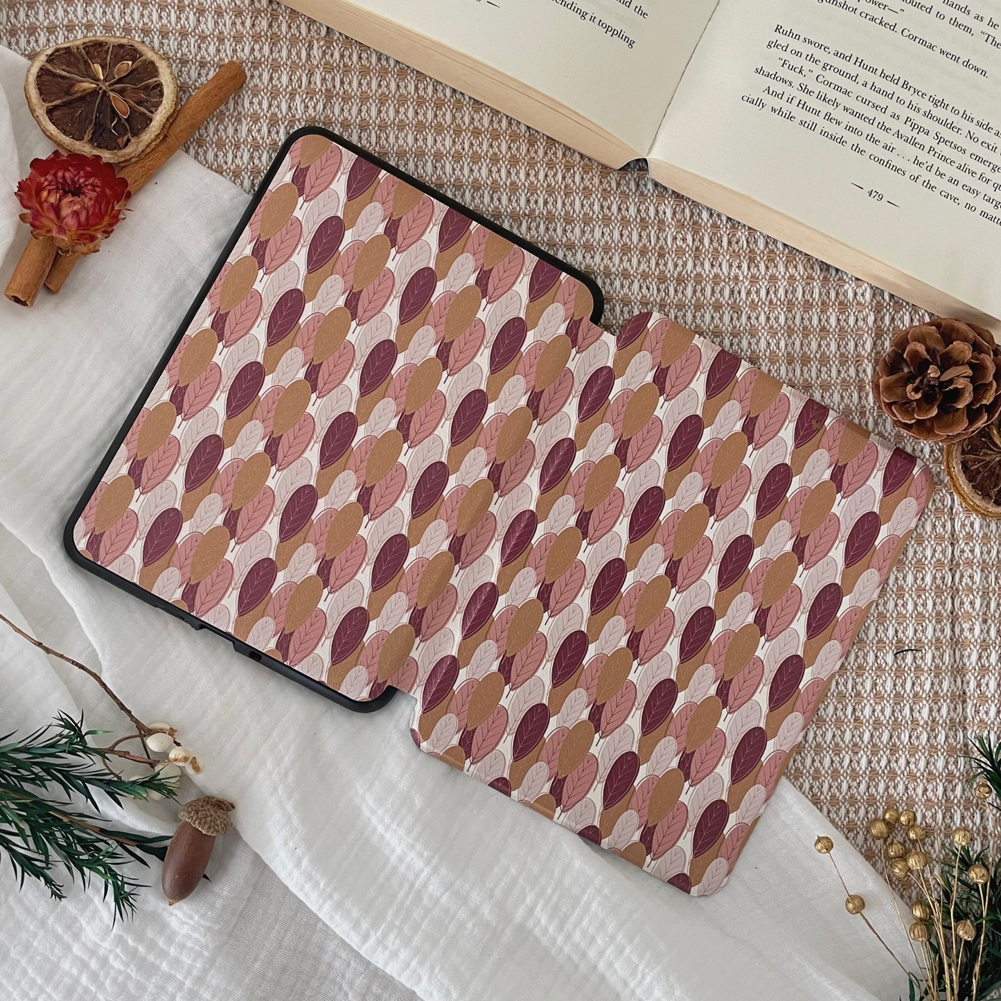 honeyed hour kindle case