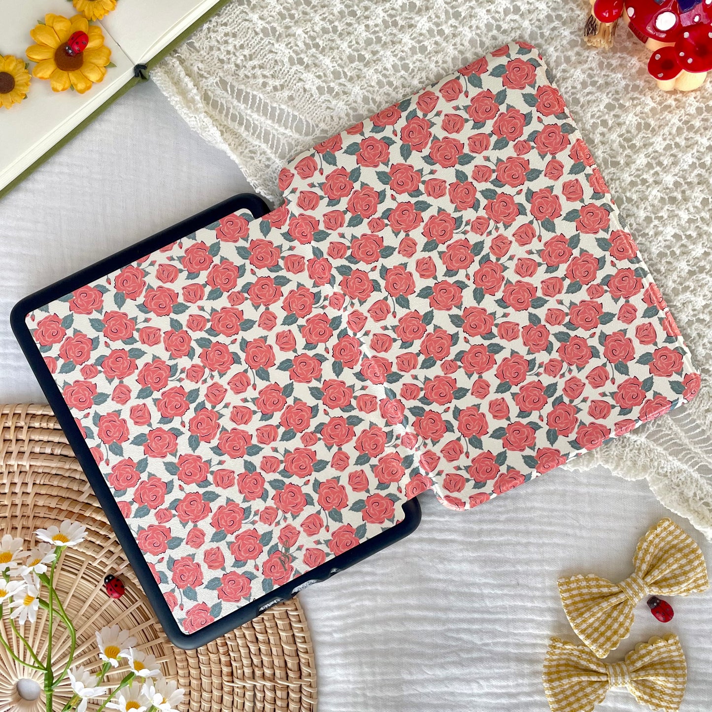 the wandering rose kindle case