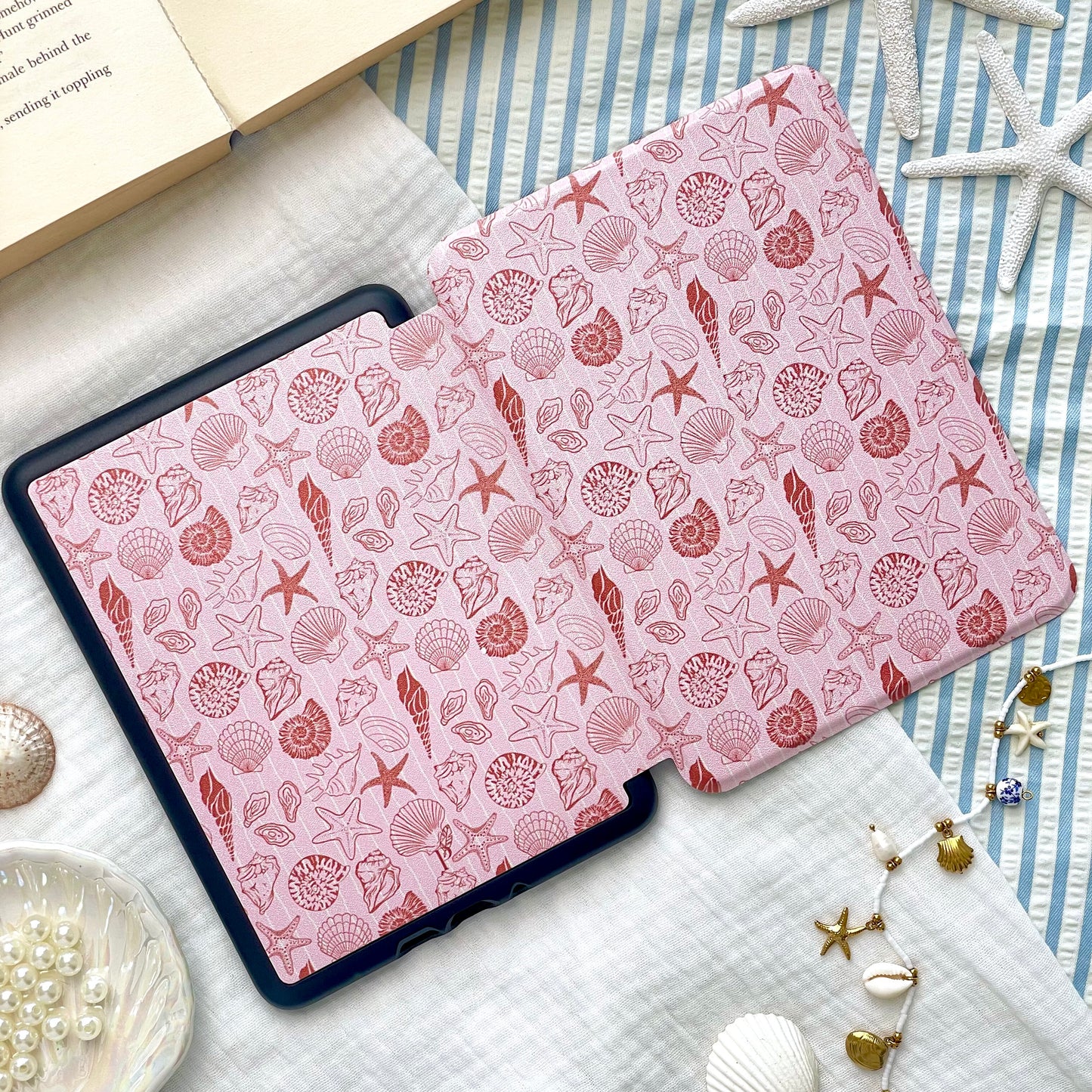 conches & coral kindle case